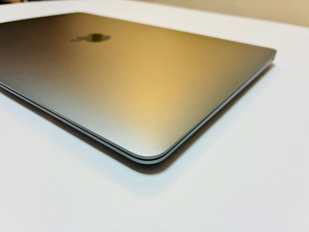 【バッテリー正常】MacBook Air 256GB スペースグレイ