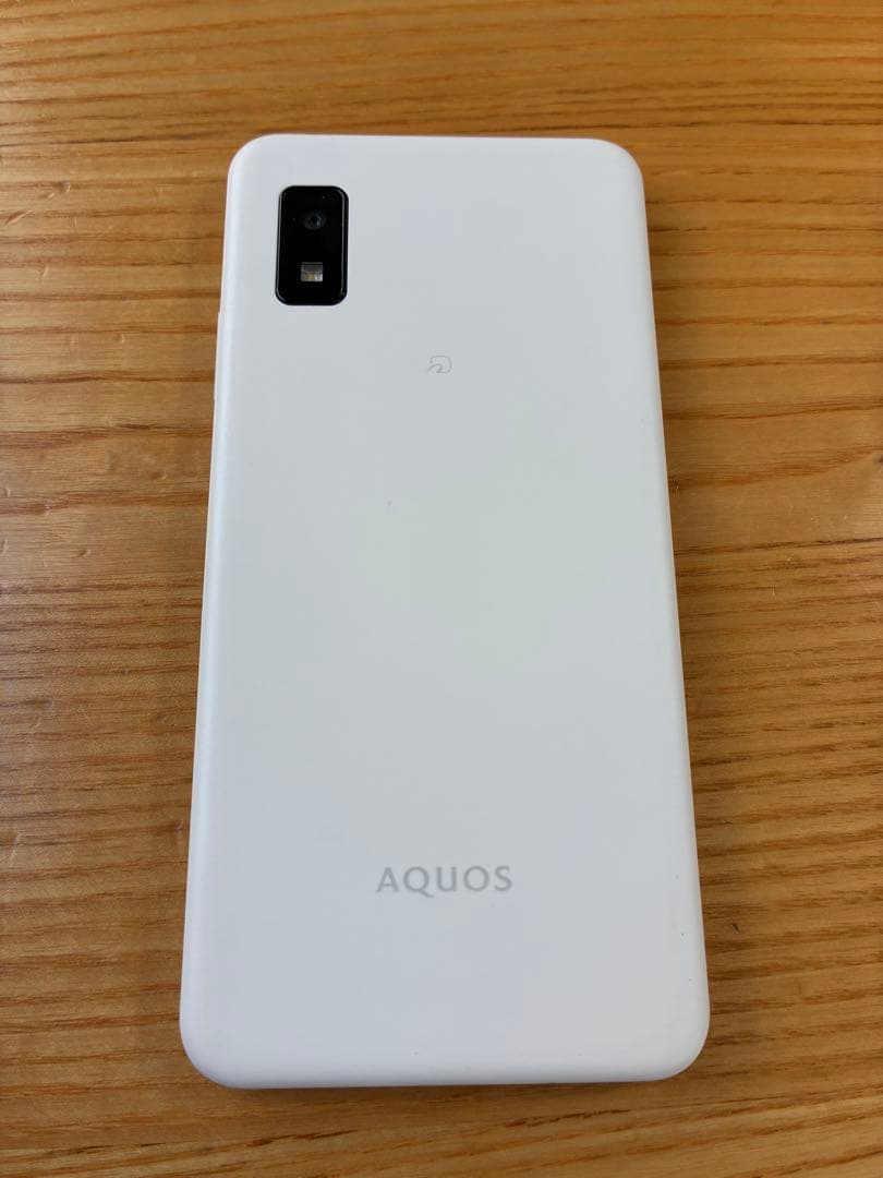 AQUOS wish3 白
