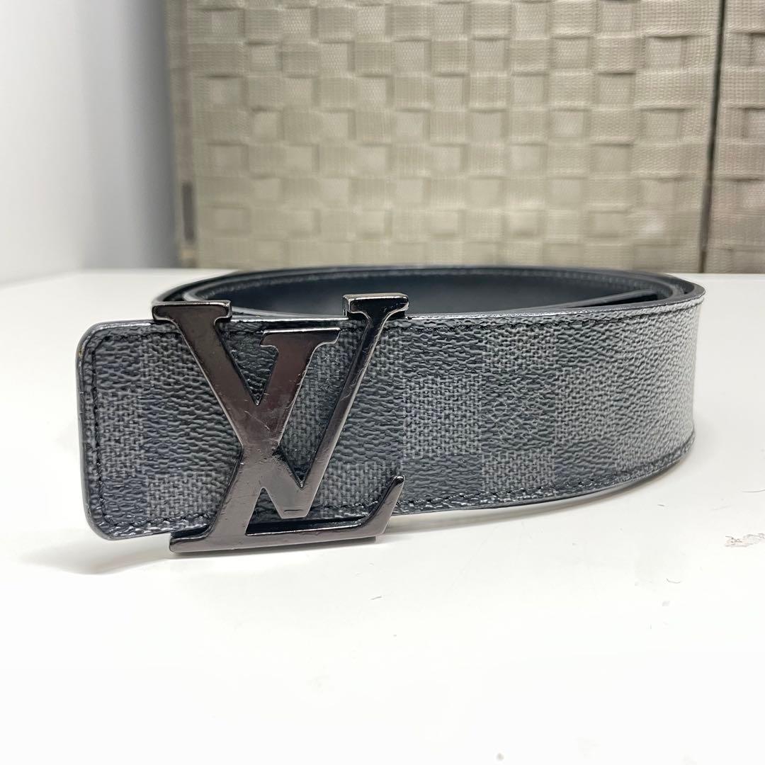 7*s様 Louis Vuitton ダミエパターン ベルト グレー　M9808