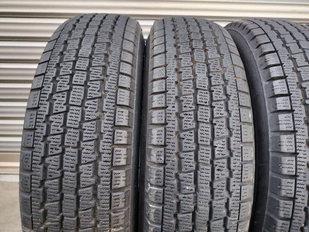 2021年製スタッドレス スチール 4H/100 BS V300 145R12