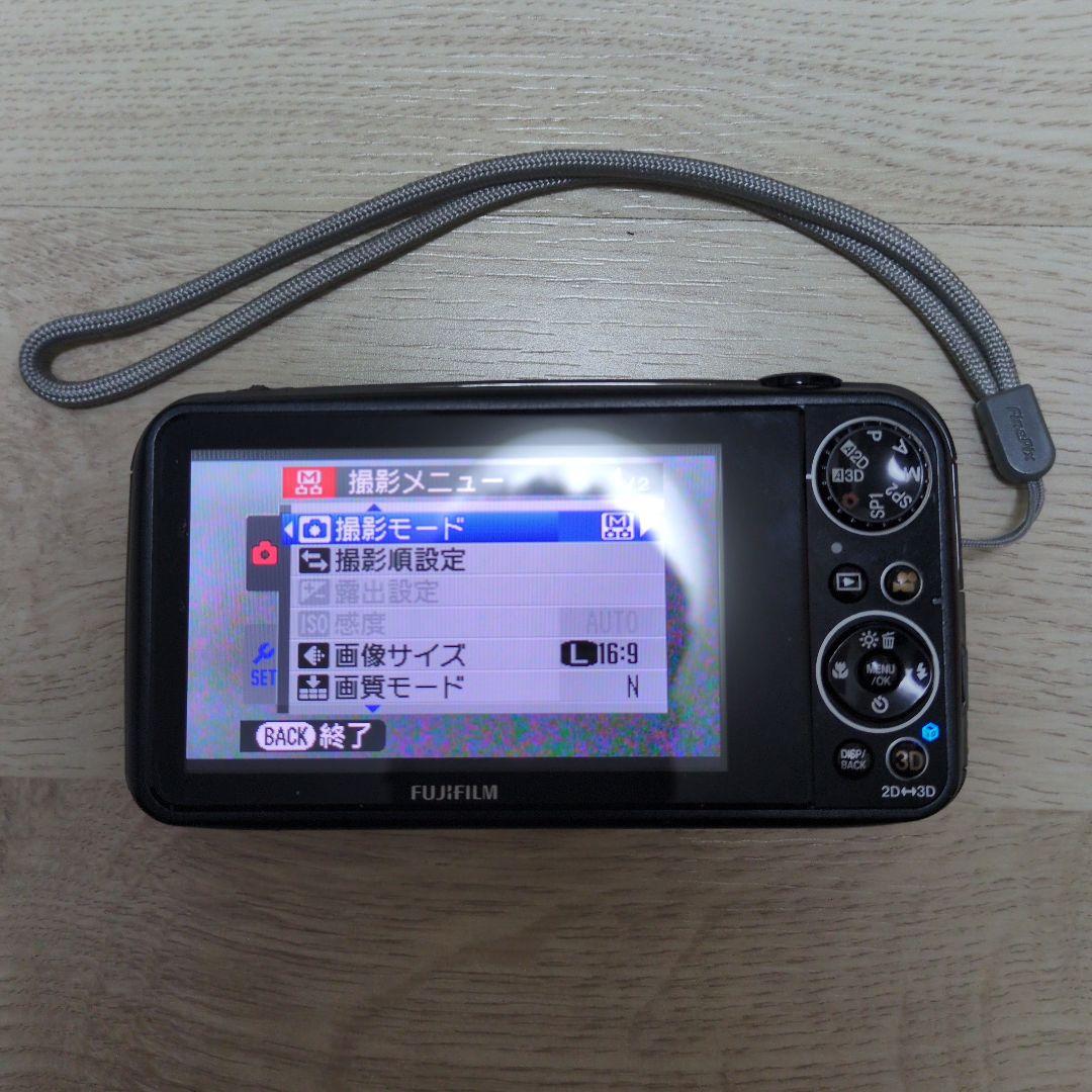 富士フイルム デジタルカメラ（FinePix REAL 3D W3）