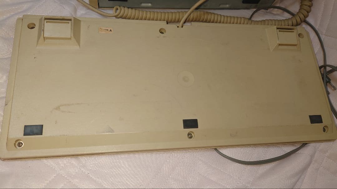 NEC PC-8801FA 本体とキーボード