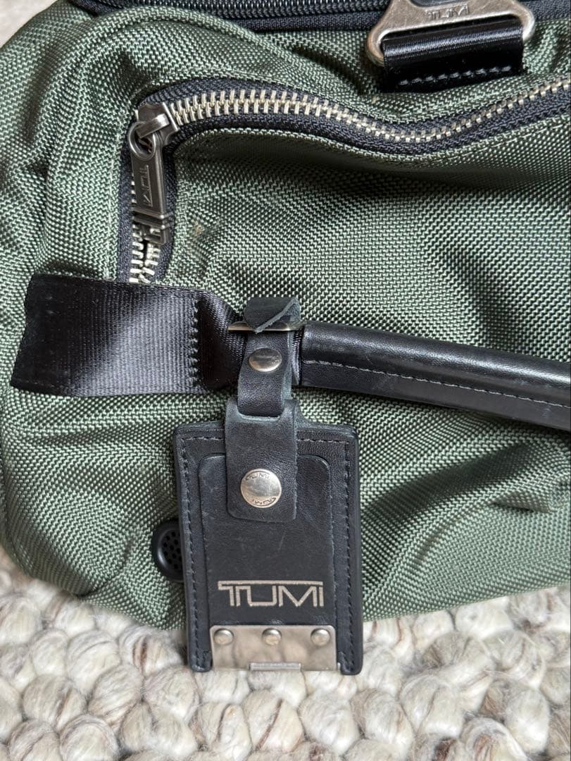 TUMI マグワイア ダッフル ボストンバッグ 22350SPHオリーブグリーン