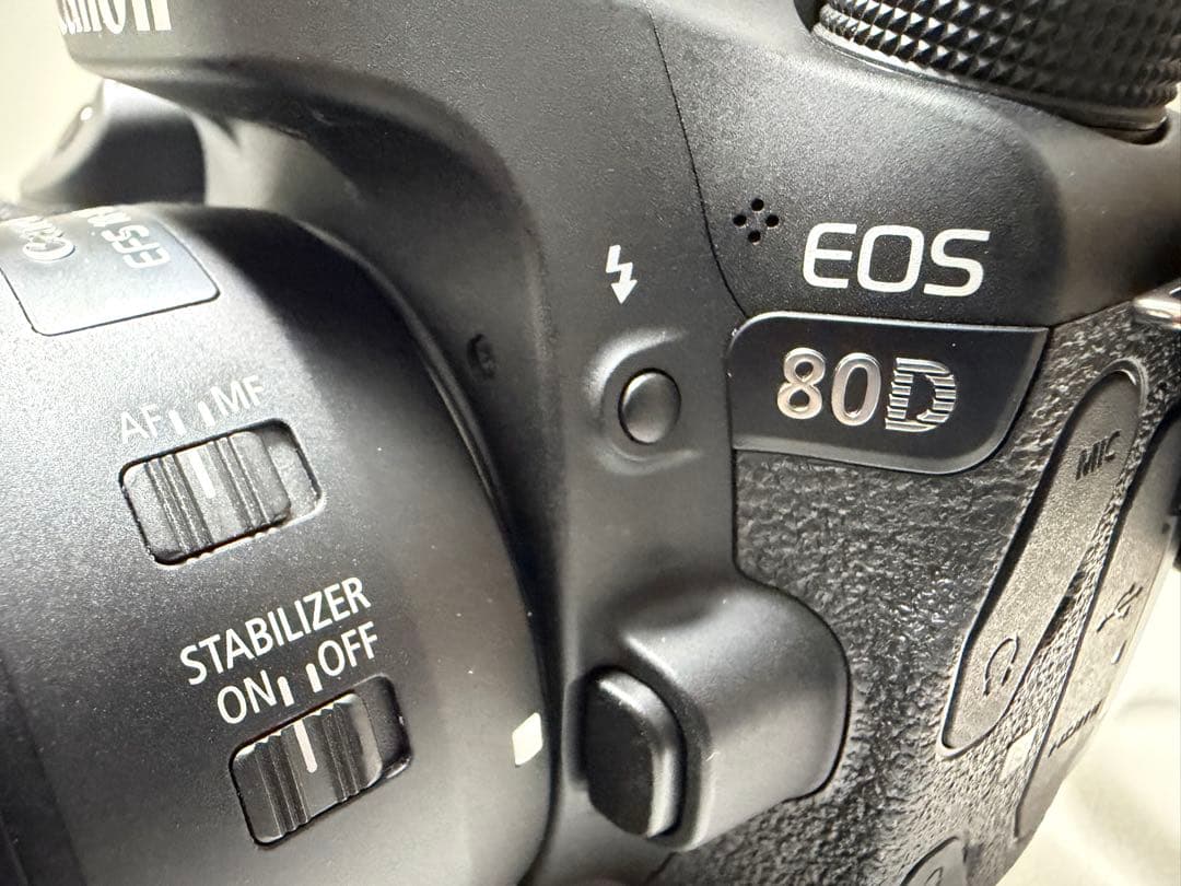 （おまけ多数）Canon EOS 80D デジタル一眼レフカメラ