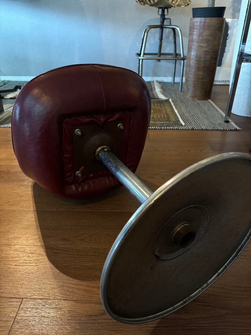 BARカウンターチェアバーガンディ 回転 スツール椅子