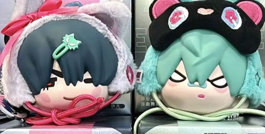 ひ*う様 エイリアンステージ イヴァン ティル イヤホンケース フィギュア トレ