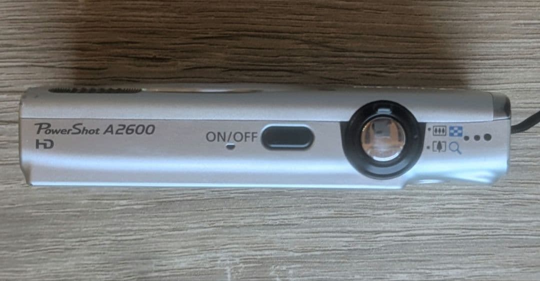 ♥限定お値下げ♥Canon PowerShot A2600 シルバー　光学5倍