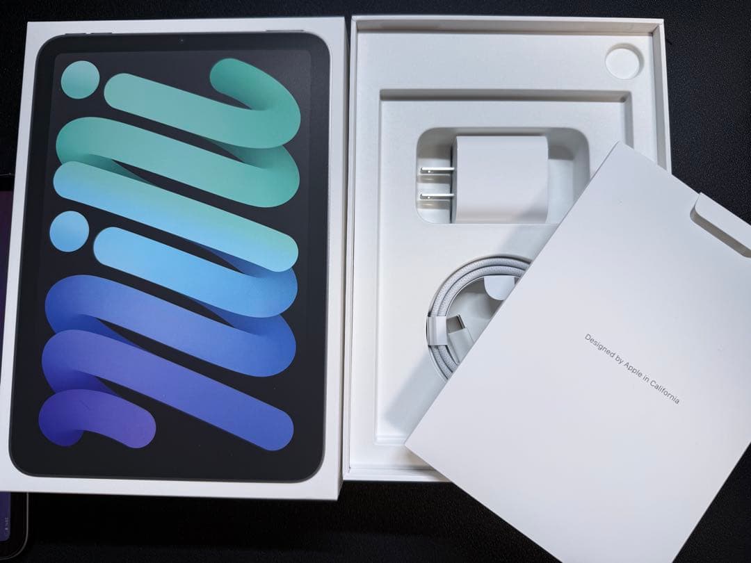 ipad mini 7 a17 wifiモデル 純正カバー付き 第7世代