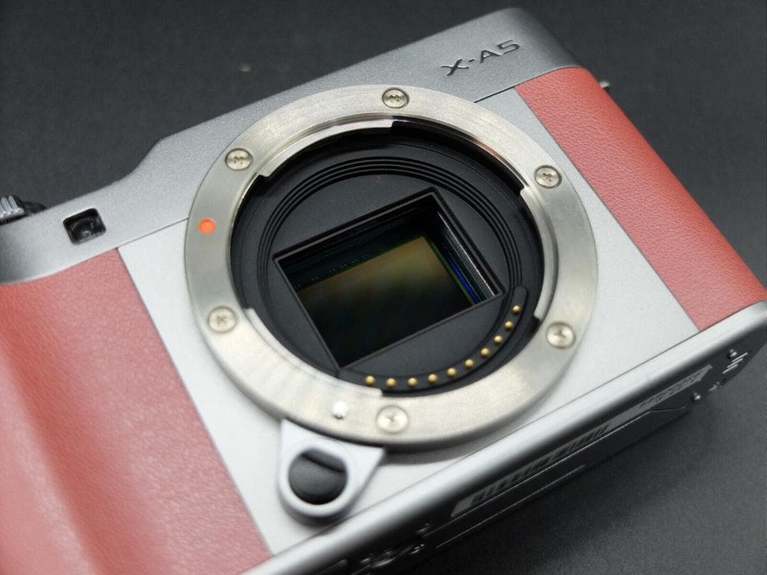 【美品】FUJIFILM X-A5 ピンク TTArtisan 35mm