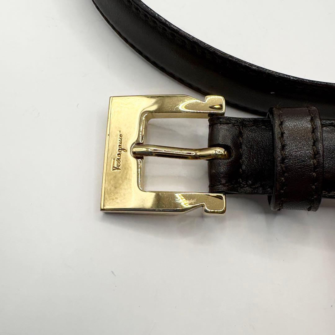 カニカマ Ferragamo ベルト ゴールドバックル レザー 黒 美品