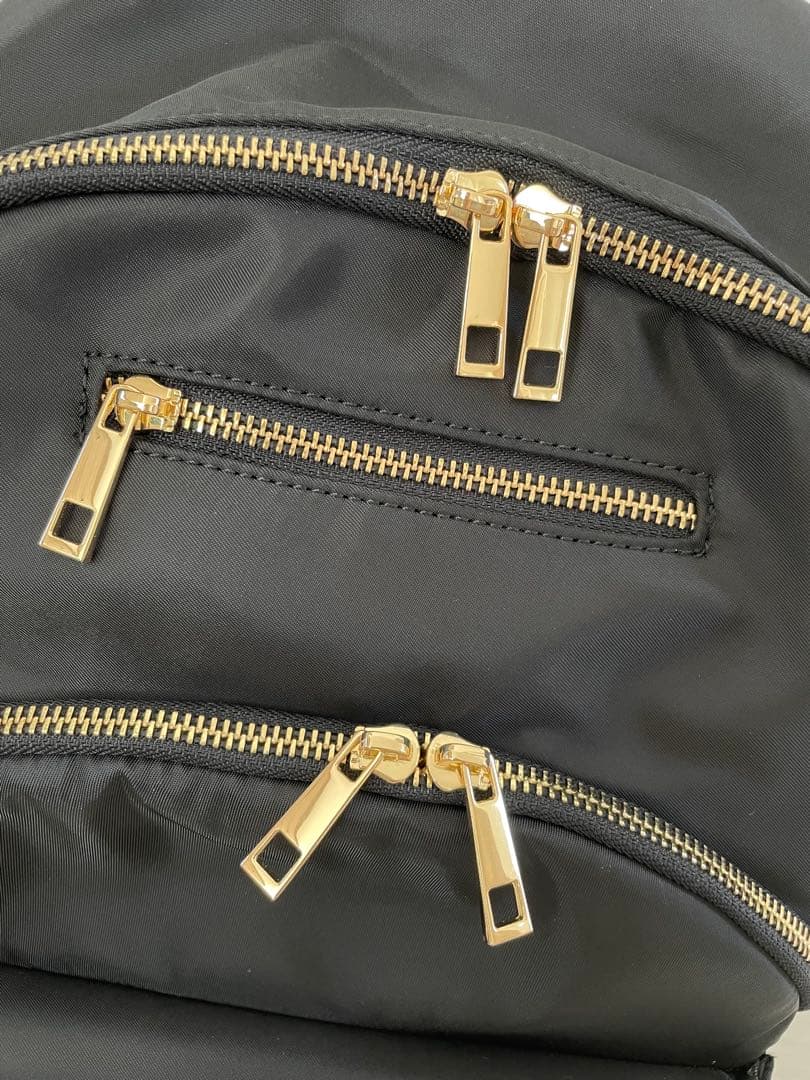 【こぺん様】アプリリー　マルチウェイ多機能ARリュック