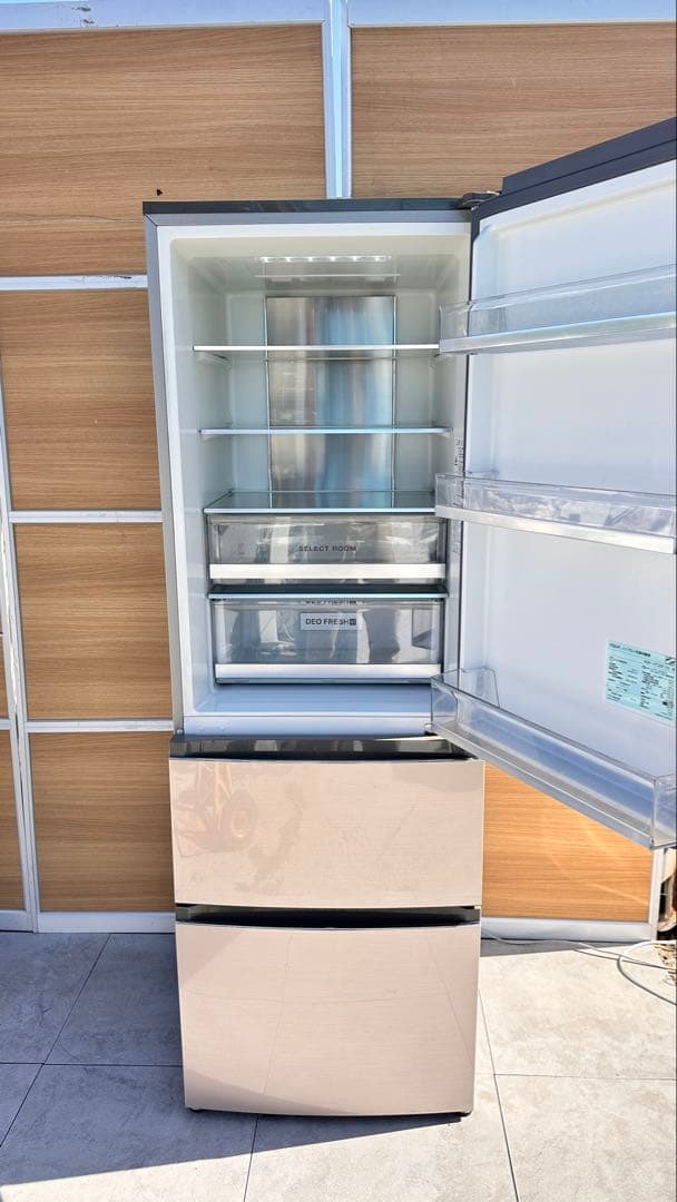 Aquaシルバー 3ドア冷蔵庫