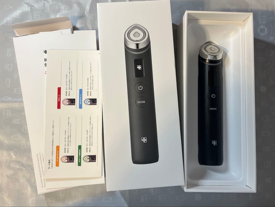 medicube AGE-R ブースタープロ ブラック