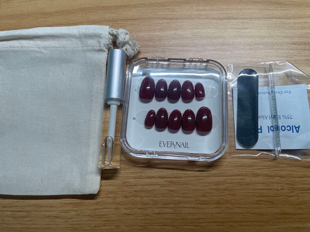 【値下しました】エバーネイル オーバル　ネイルチップ