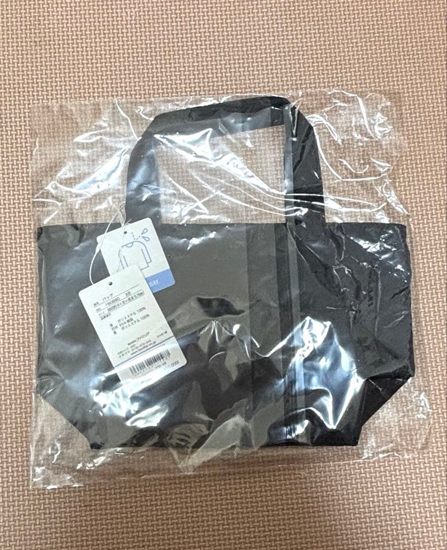 ファミリア　バッグ　トートバッグ　XB ファミちゃん　ネイビー