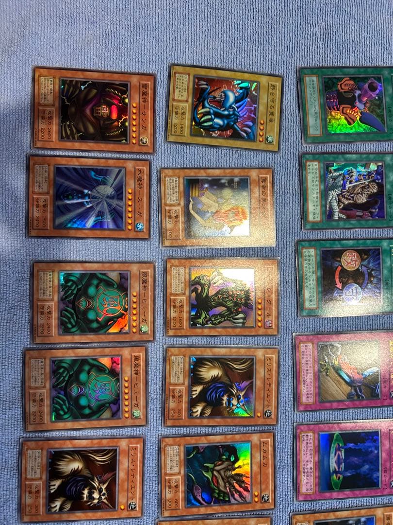 遊戯王OCG デュエルモンスターズ 初期 32枚セット　引退品　まとめ