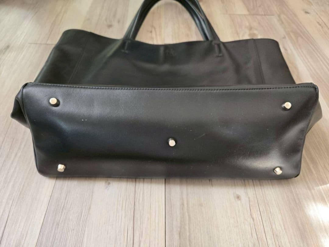 タケオキクチ　黒レザートートバッグ