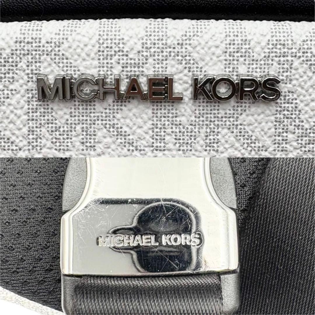 極美品 マイケルコース　クーパー ボディバッグ MK シグネチャー　ホワイト