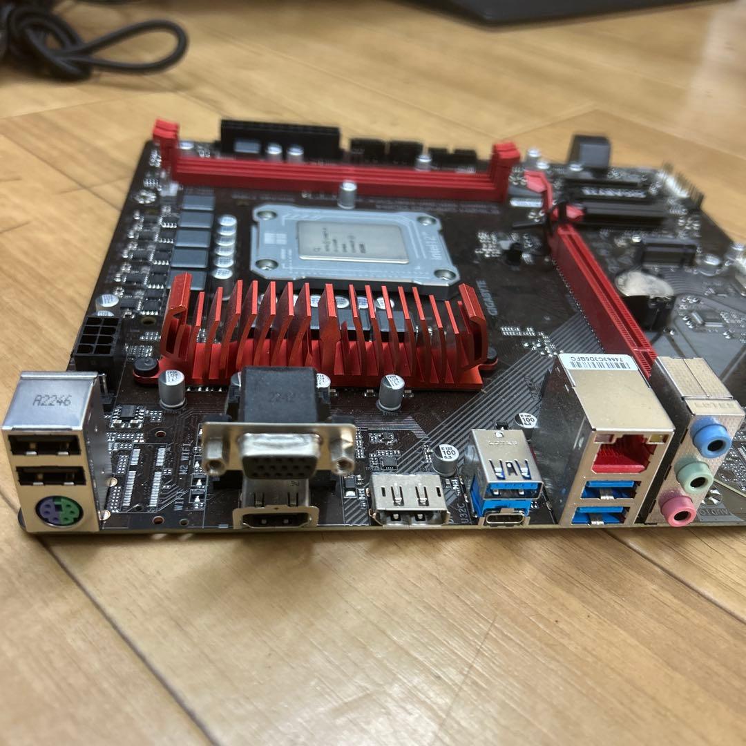 ⚫️GIGABYTE B760m intel12 core i5[ジャンク]