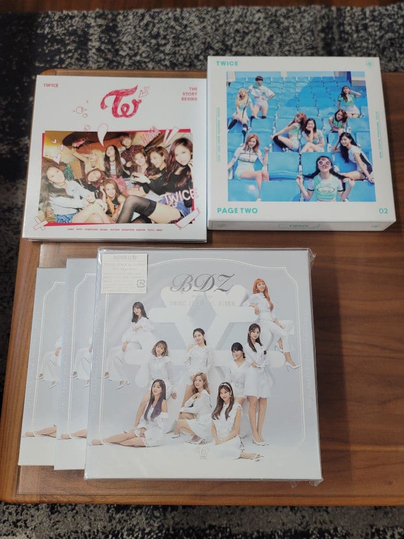 TWICE 引退品 値下げ可能