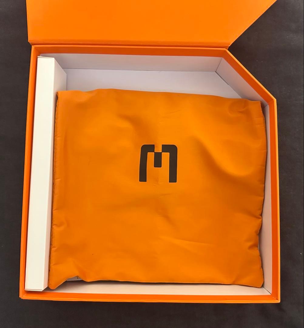 Mondo by Defunc Over-ear ワイヤレスヘッドホン　黒