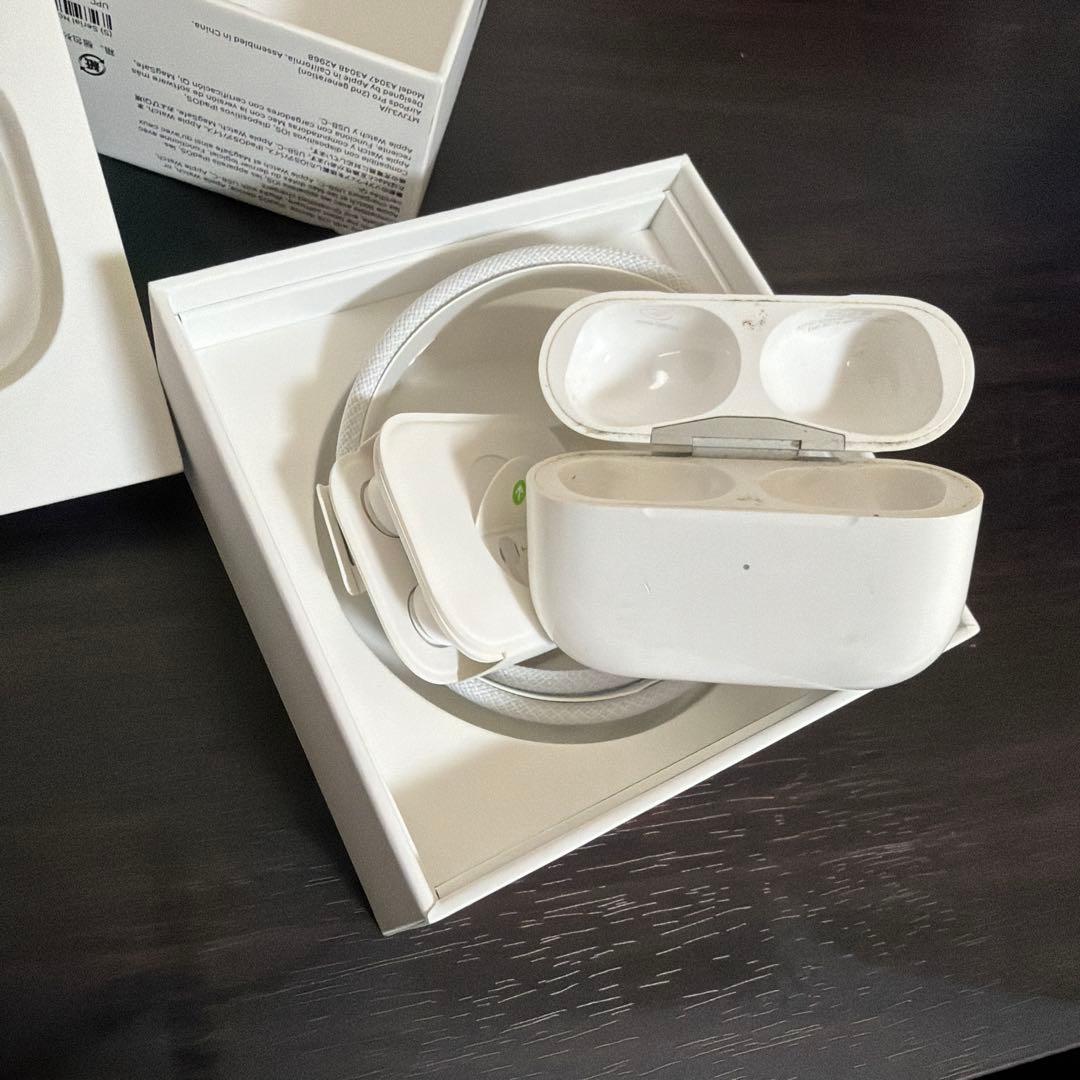 AirPods Pro (第2世代) 充電ケース
