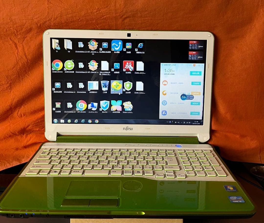 Fujitsu ノートPC グリーン AH FMVA54HR