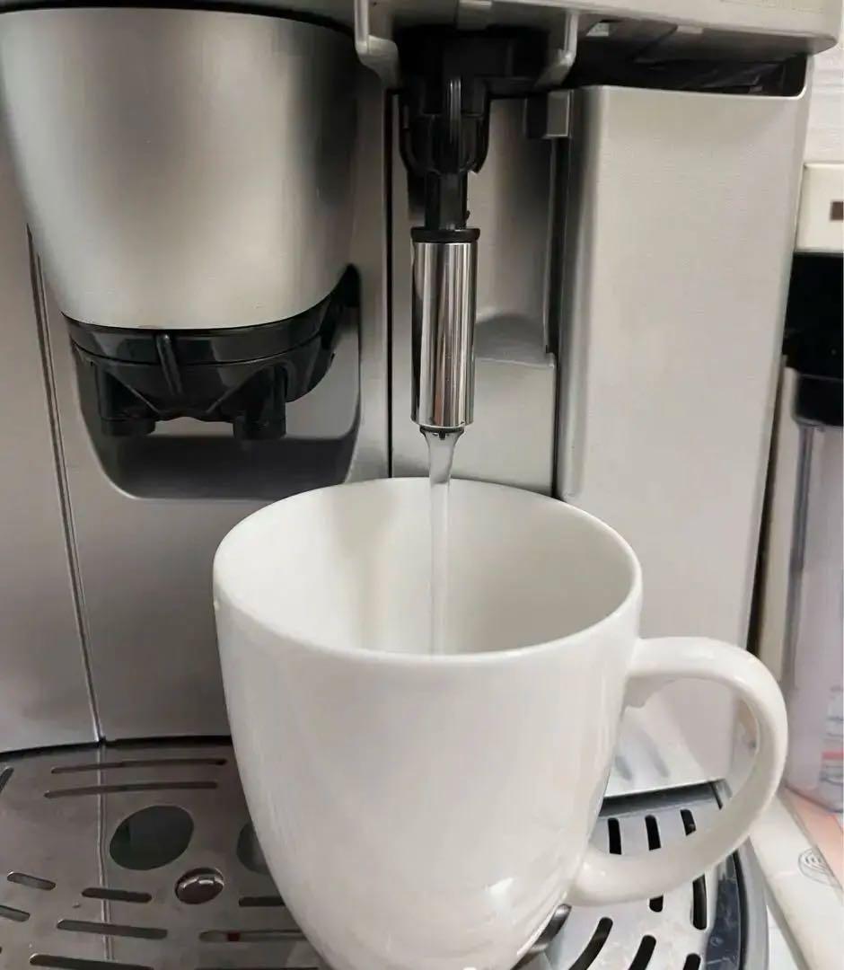 美品デロンギ 全自動エスプレッソマシン ESAM1500DK厨房機器 業務用 。