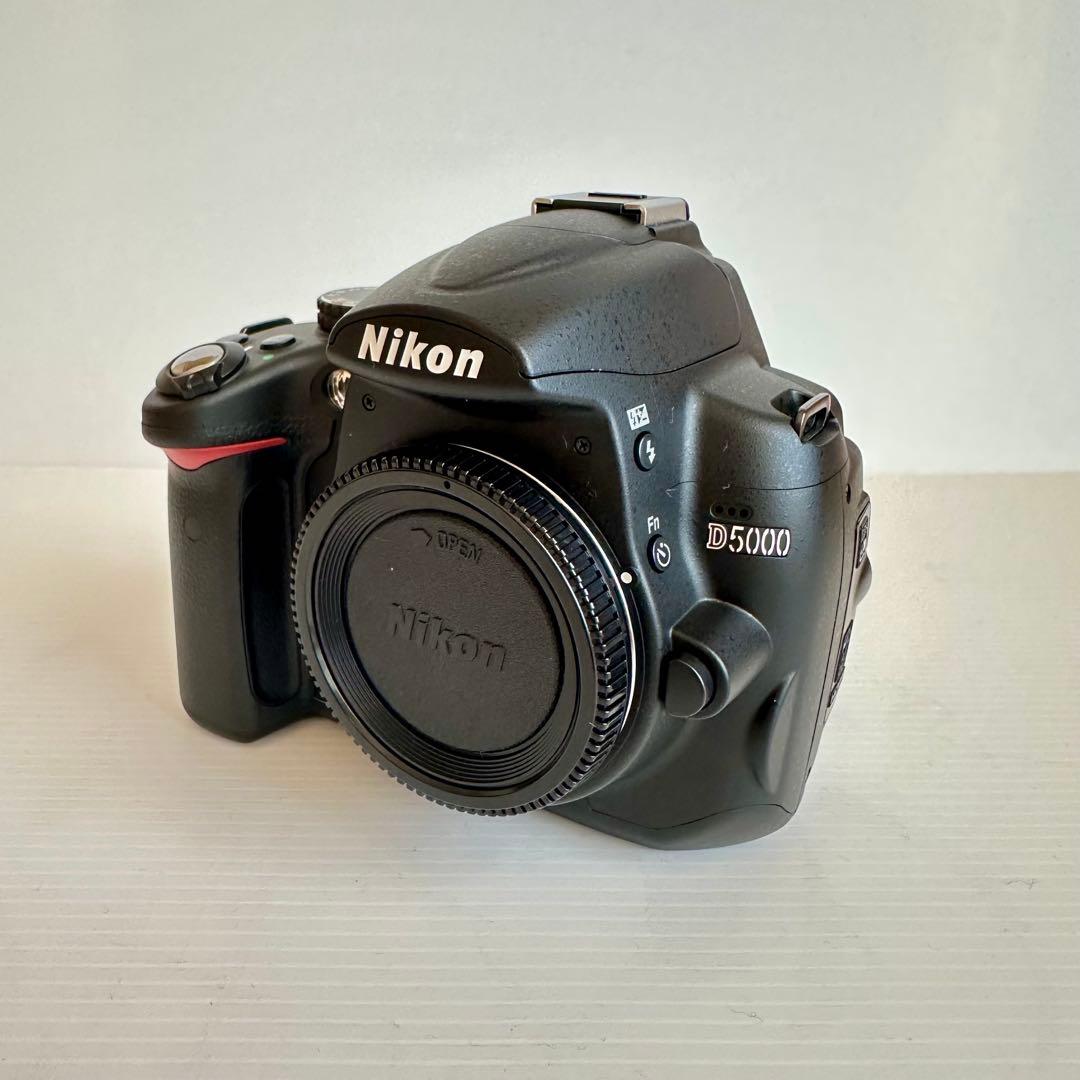 予備バッテリー付✨Nikon D5000 18-55mm VR 簡単操作の高機能