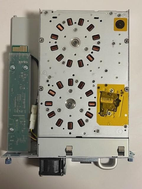 HP BRSLA-1204-DC/LTO-6 Ultrium内蔵型テープドライブ