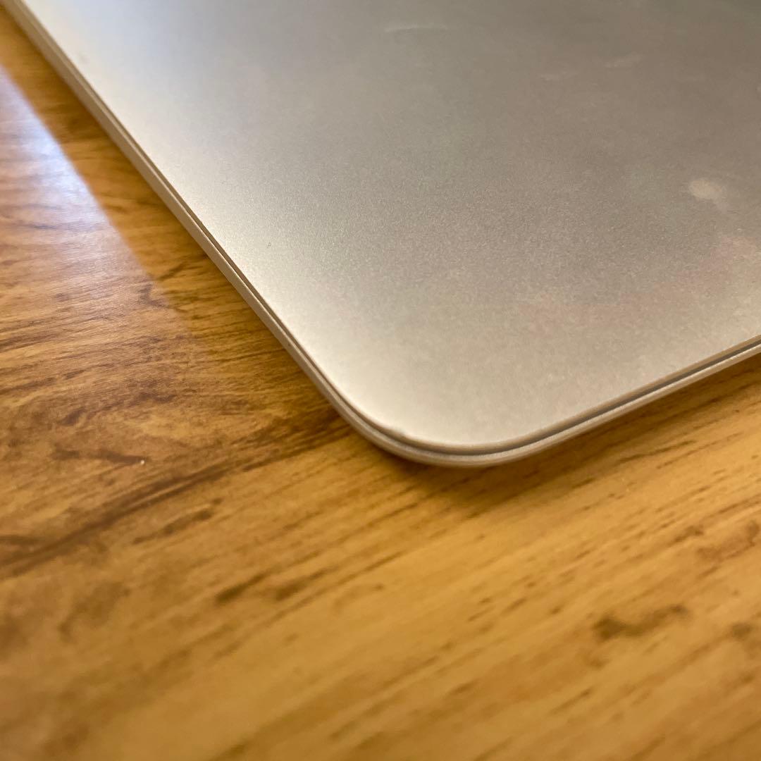 Apple MacBook Air 13インチ 2013年購入