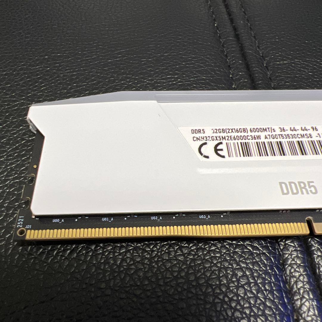 CORSAIR DDR5 32GB ホワイト [16GB×2枚]