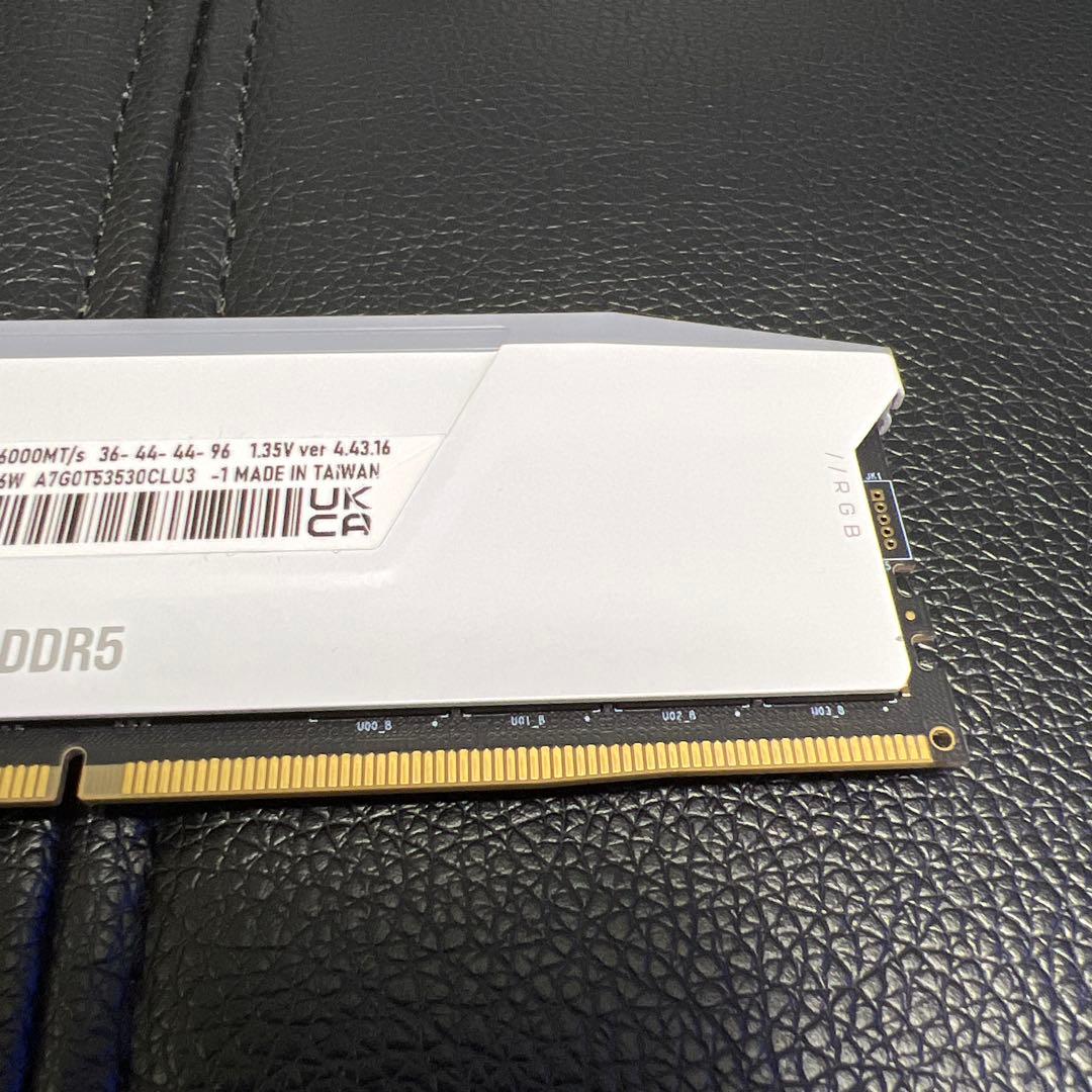 CORSAIR DDR5 32GB ホワイト [16GB×2枚]