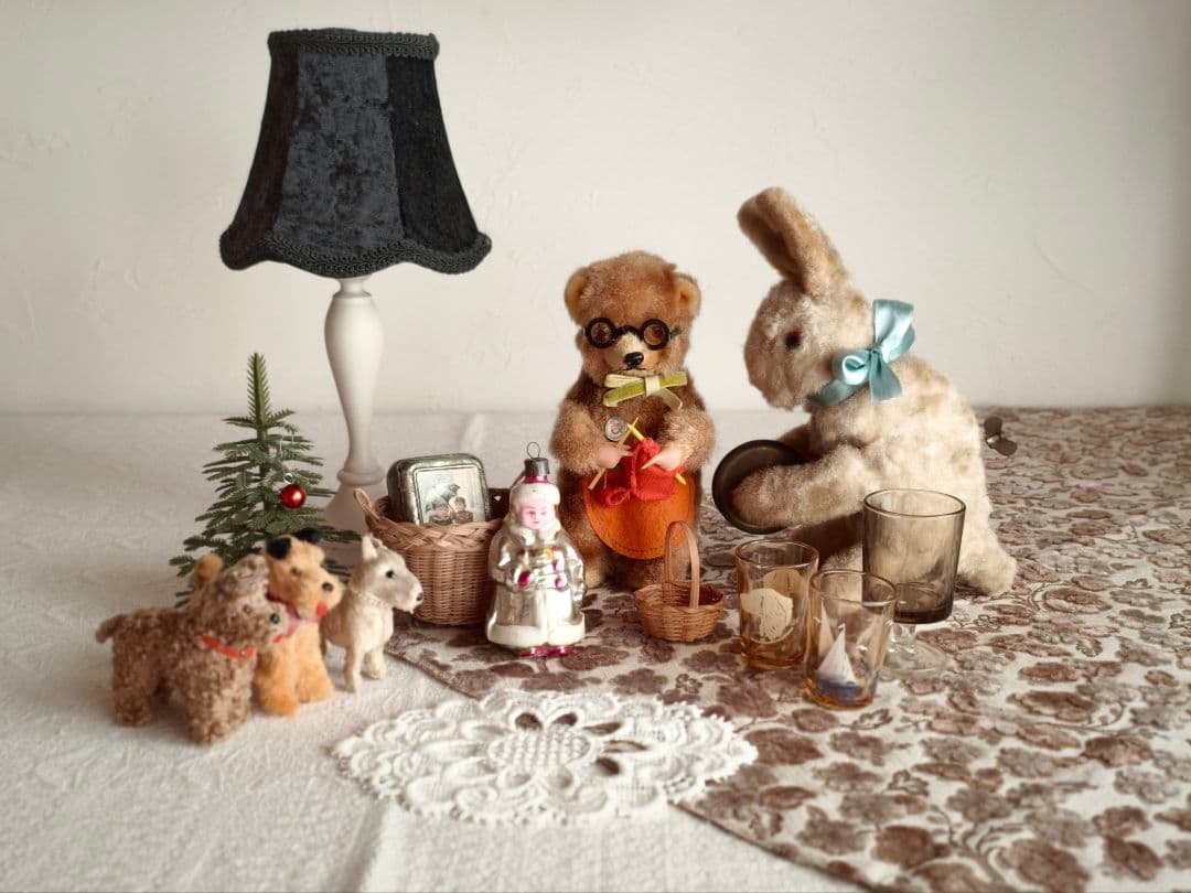 【マリン♡さま】girl ornament ୨୧ .·*°あったかコートの女の子