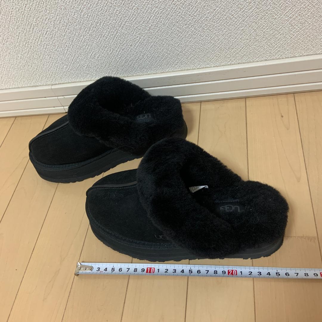 UGGディスケット　US6　23センチ　正規品　ムートン　スリッポン　黒