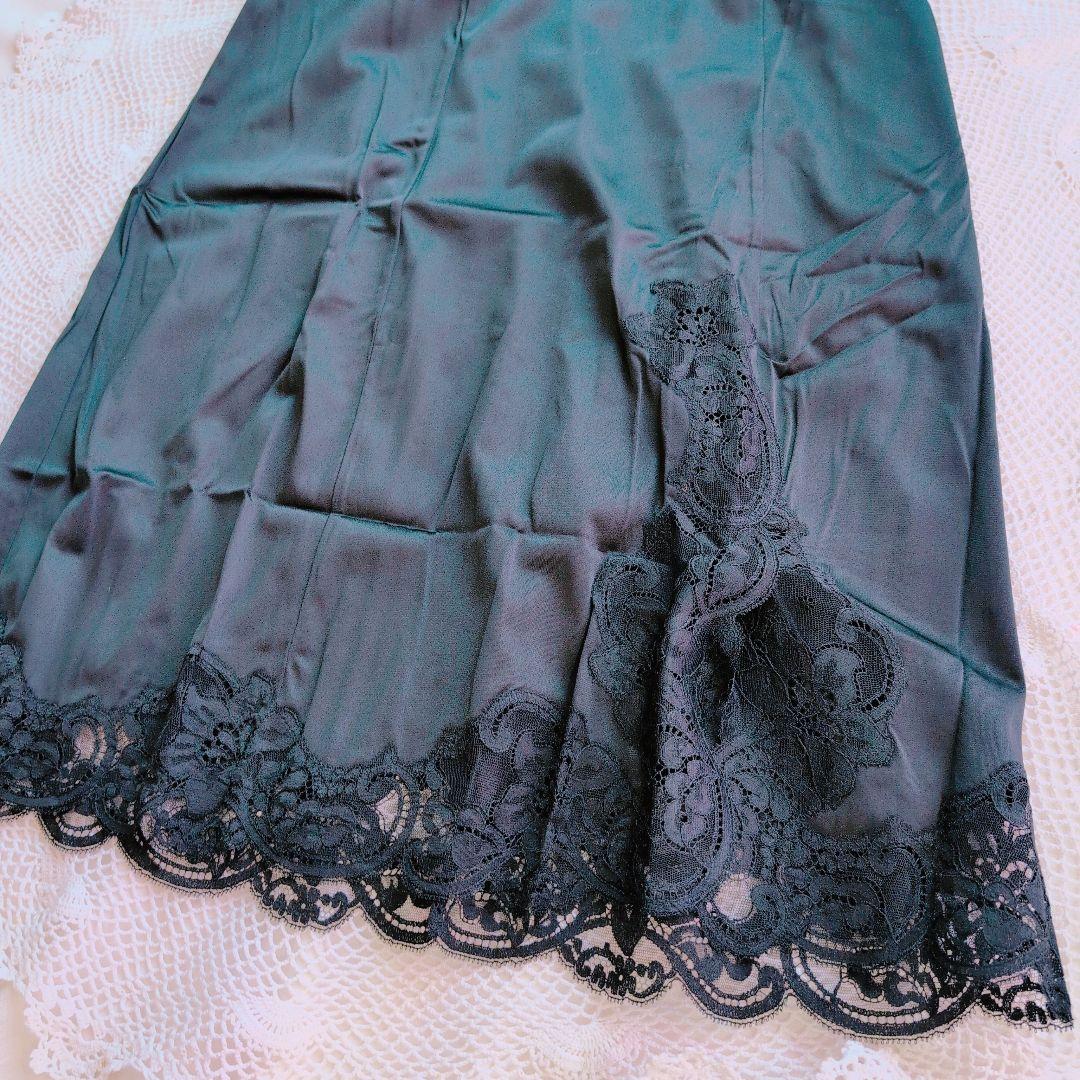 【Christian Dior】新品ランジェリー　黒レーススリップ　キャミ