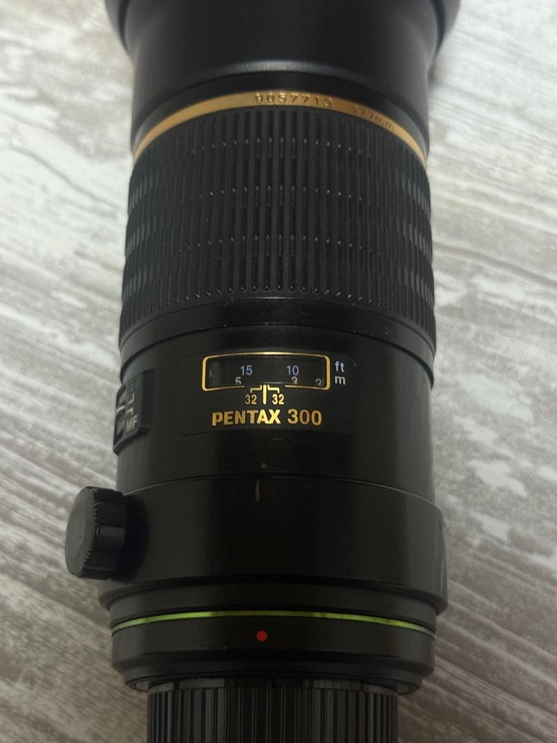 PENTAX DA★ 300mm F4 ED [IF] SDM DA300F4