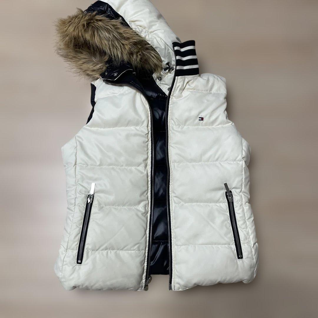   フード付きダウンベスト