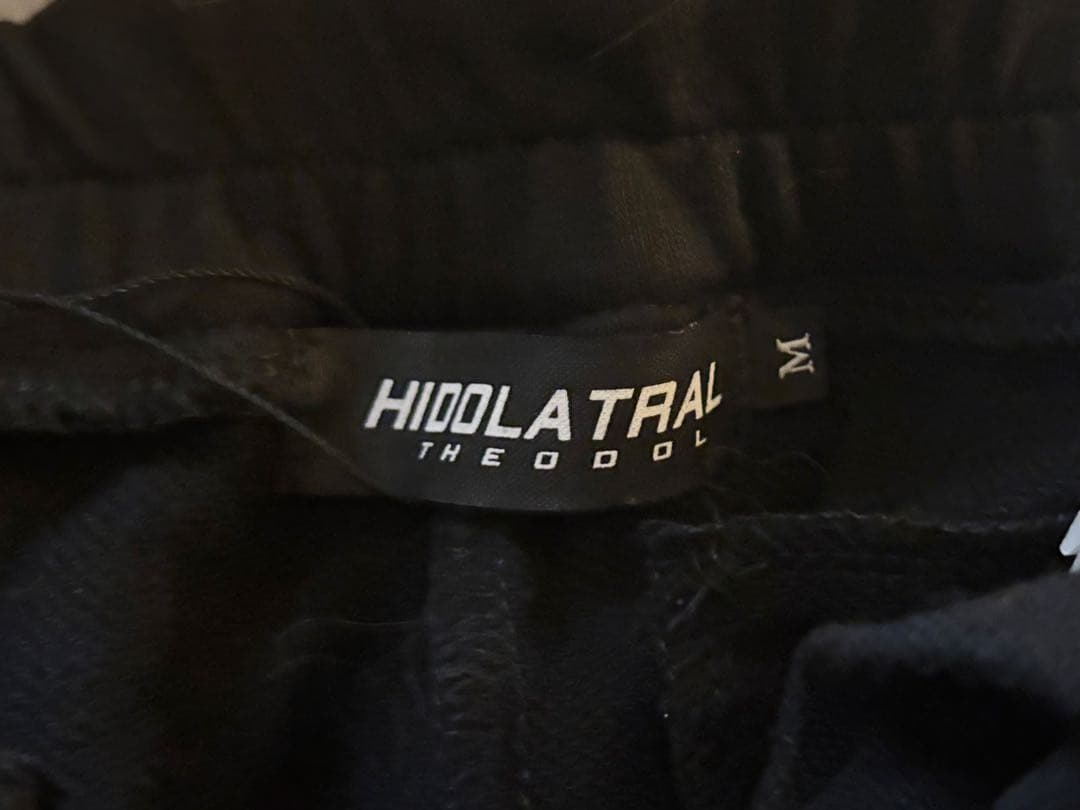 HIDOLATRAL THEODOL スポーツホットパンツ ブラック