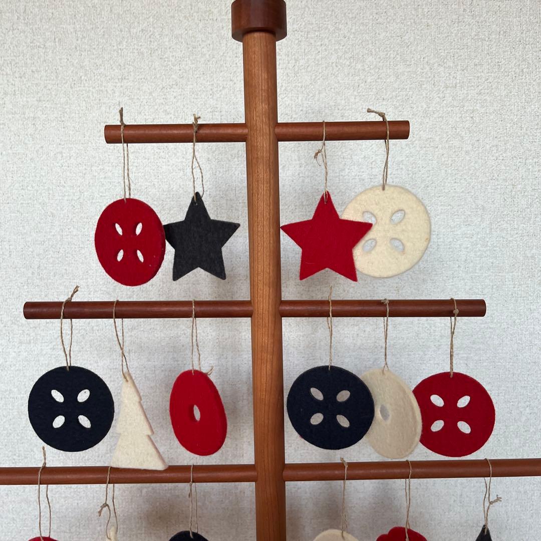 むぅ【希少】木製クリスマスツリー フェルトオーナメント26個