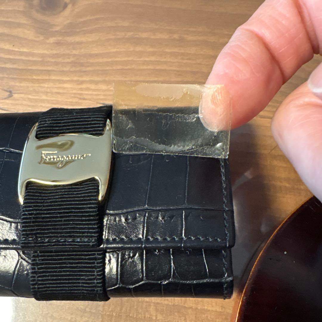 【未使用】Salvatore Ferragamo レザーキーケース　ブラック