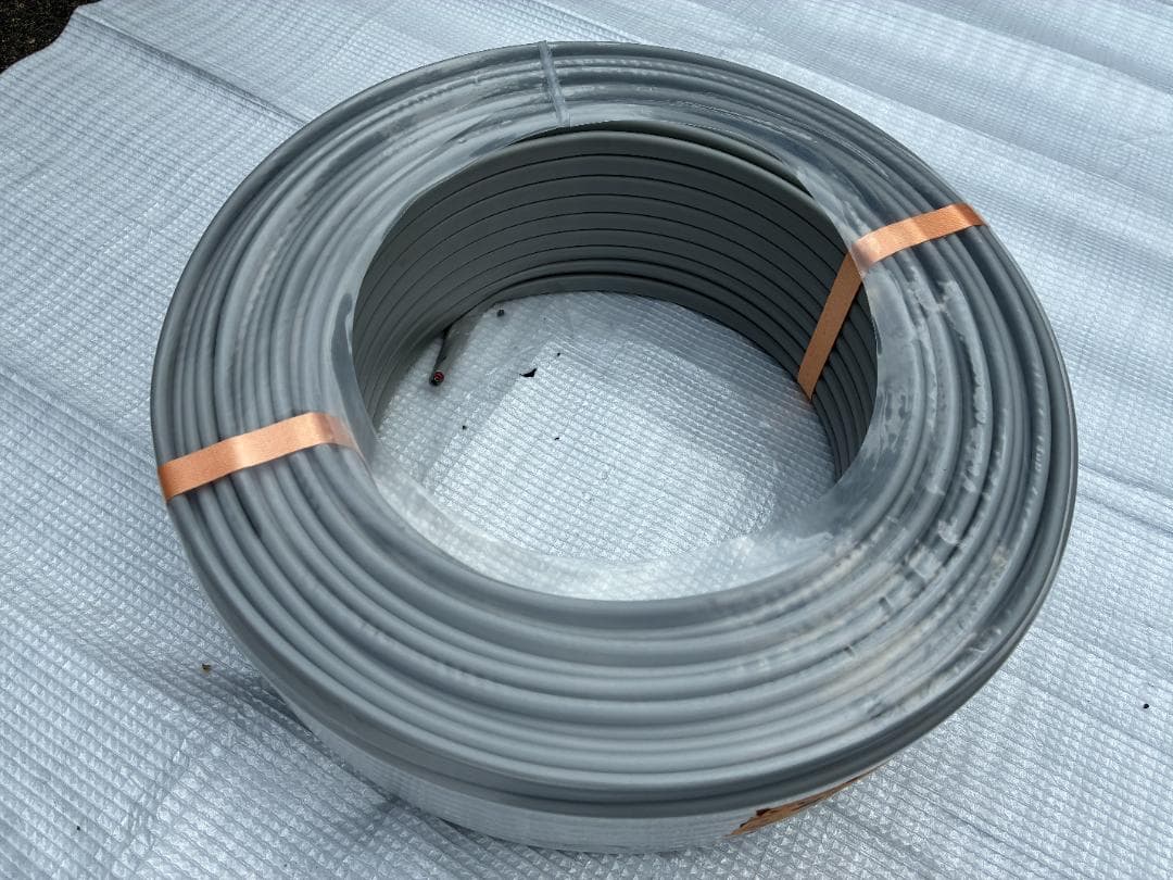 富士電線工業㈱　VVF2.0mm-3C(VVF3×2.0)灰　赤白黒　1巻②