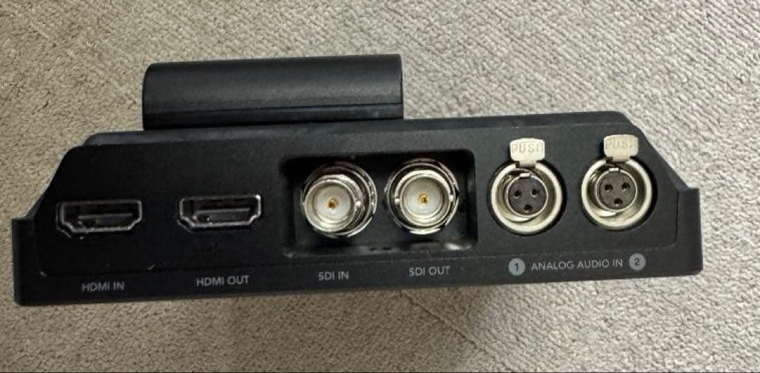 Blackmagic videoassist 4K モニター レコーダー 録画機