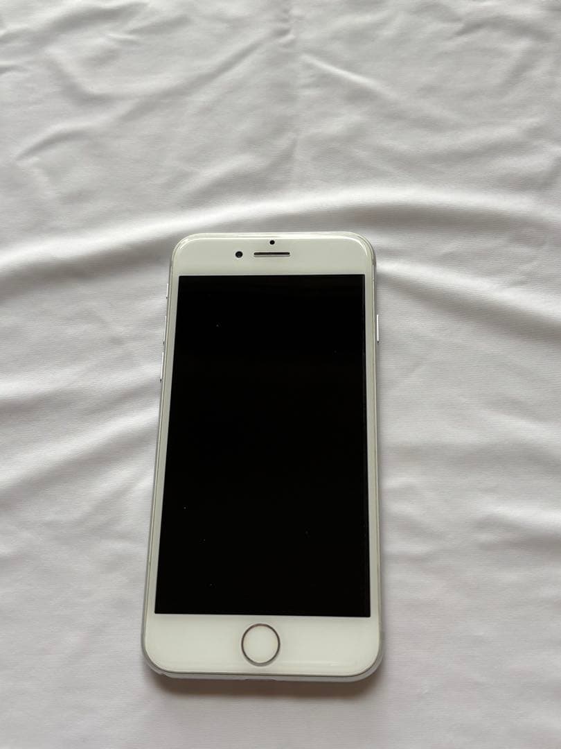 iPhone8 シルバー 64GB 本体