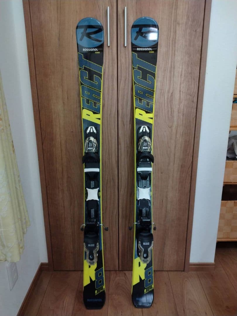 ロシニョールミッドスキーreact8（１２３センチ）