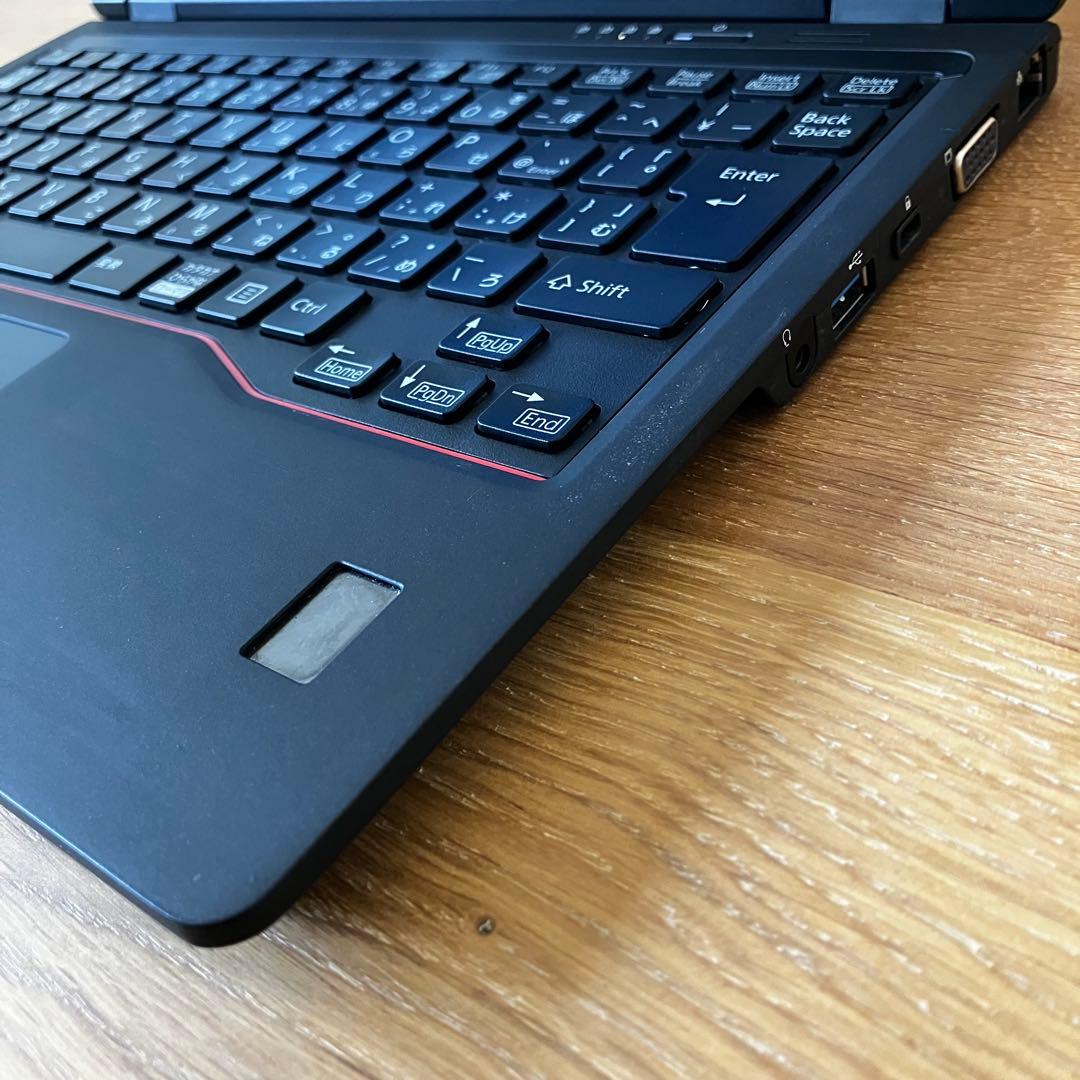 メモリ16GB/SSD/軽量/オフィス/Windows11/黒/ノートパソコン