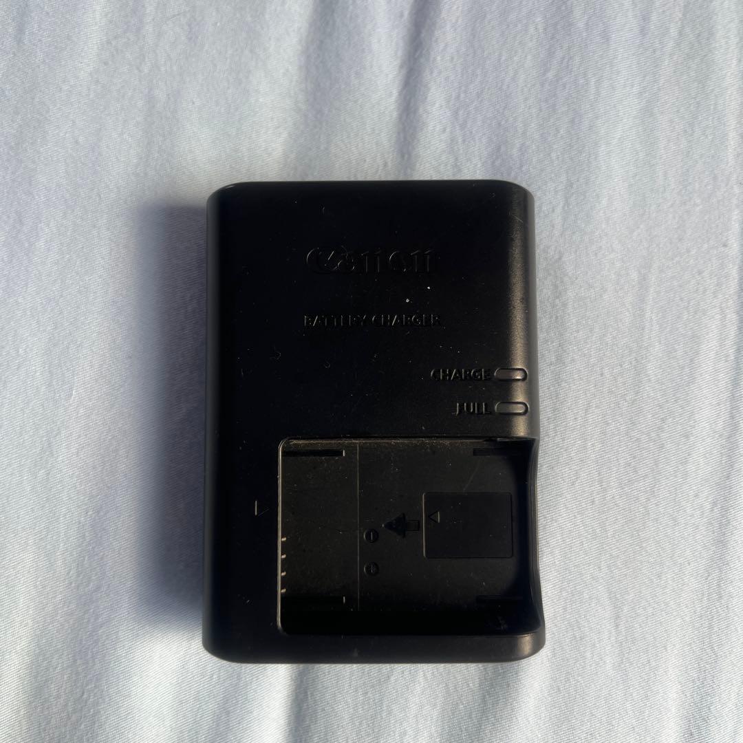 Canon EOS Kiss M ミラーレス一眼セット