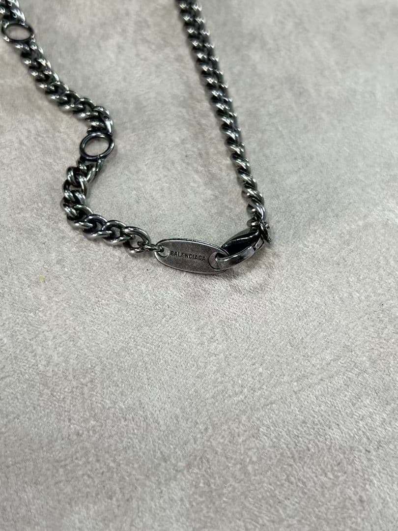 バレンシアガ BALENCIAGA 新品未使用 ロゴネックレス シルバー