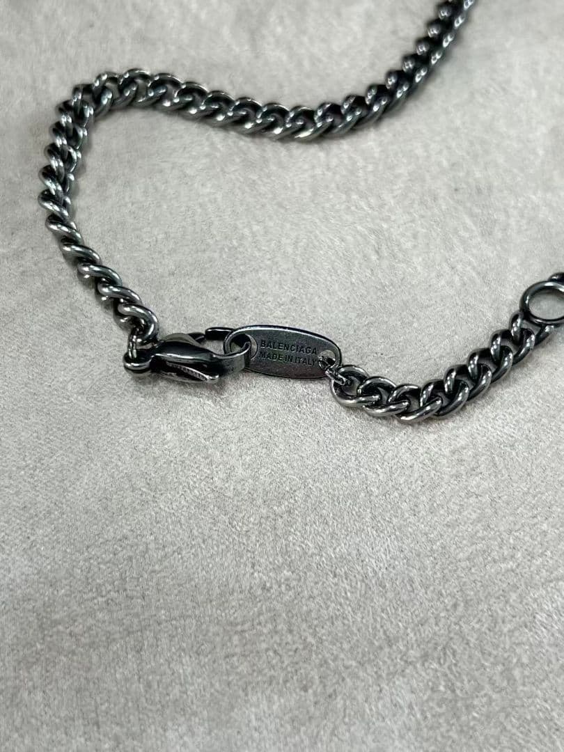 バレンシアガ BALENCIAGA 新品未使用 ロゴネックレス シルバー