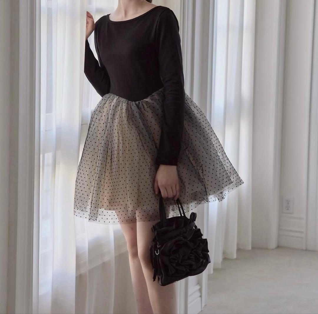 ワンピース Ballerina dot tulle docking one-piece